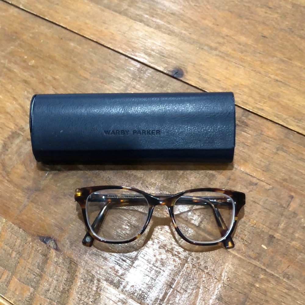 Warby Parker Amelia glasses frames